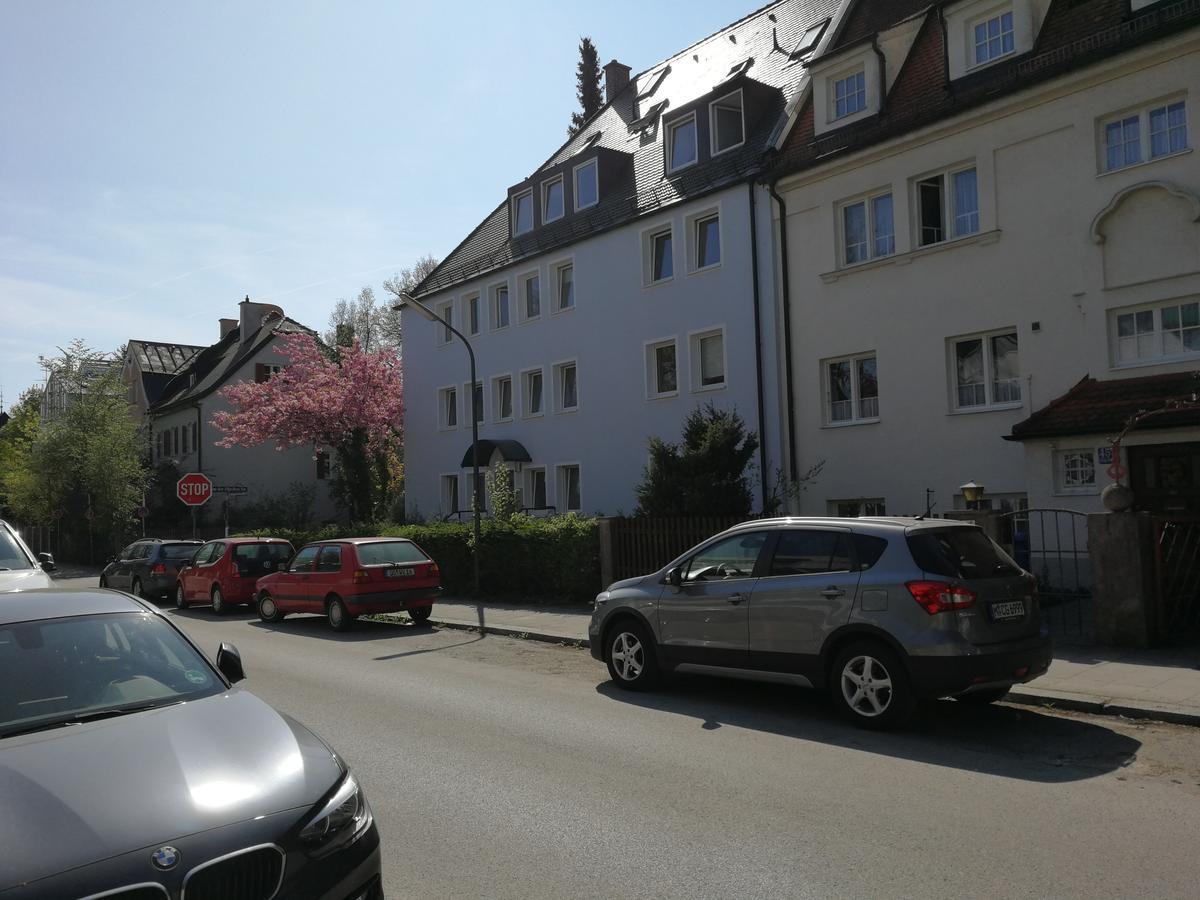 Boardinghouse Munchen-Laim Hotel Eksteriør billede